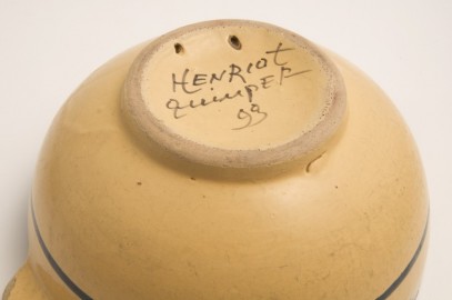 Quimper Henriot bowl, 1999. 
